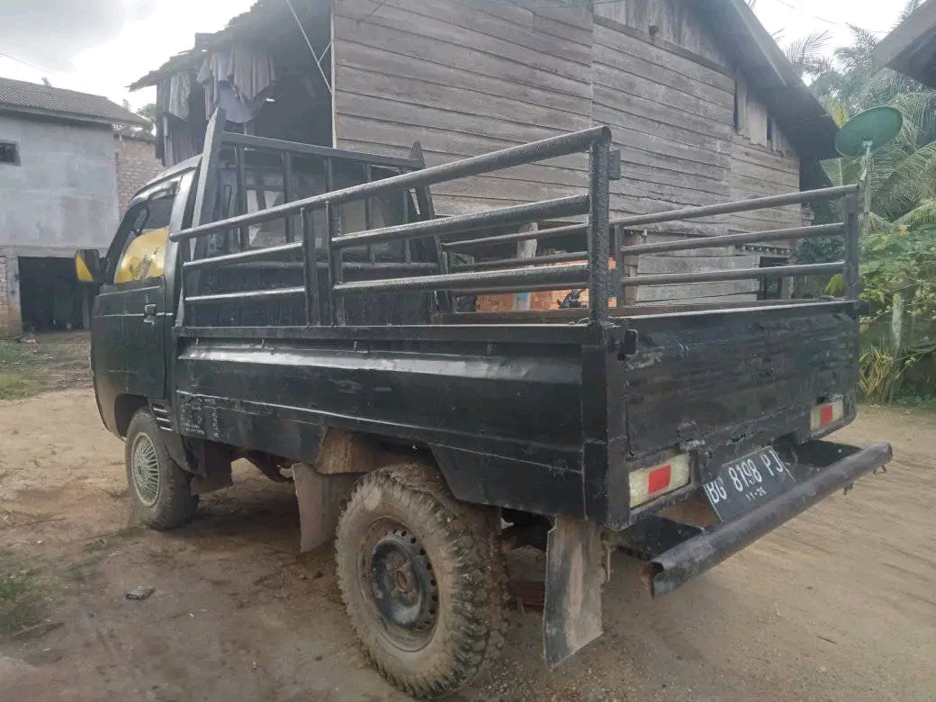 carry pick up 2001 bekas